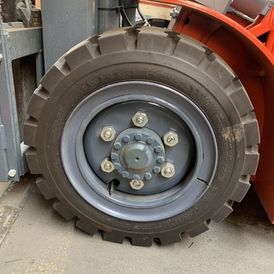 Apparecchiature per impianti di produzione 2 pezzi 7.00T-15 Ringi di ruote in acciaio per pneumatici 28x9-15