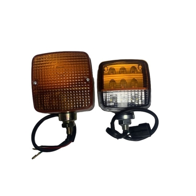 Z8610-12000 Luciera universale 12-24V per carrelli elevatori Modello CPC D 10-100
